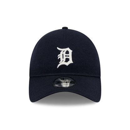 This is a Detroit Tigers MLB Merino Wool Navy 9TWENTY Adjustable Cap 2
