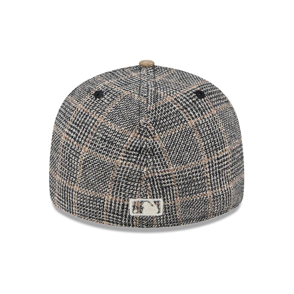 This is a Atlanta Braves MLB Vintage Tweed Open Blue Retro Crown 59FIFTY Fitted Cap 5