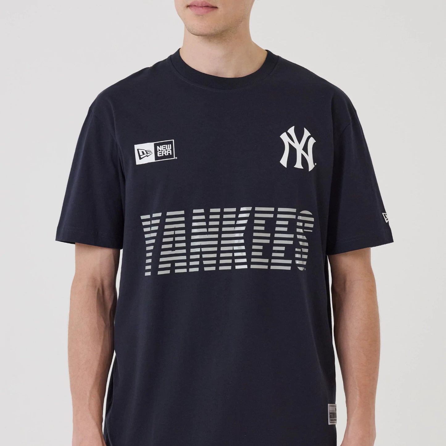 The model is wearing this MLB Match New York Yankees T-Shirt in navy. 5