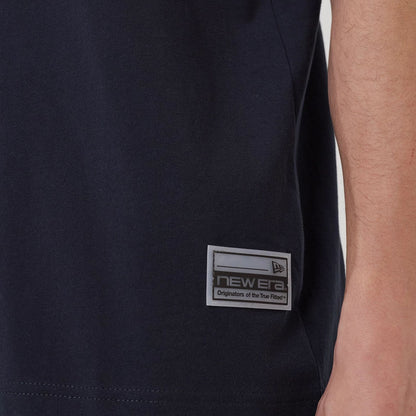 The model is wearing this MLB Match New York Yankees T-Shirt in navy. 7