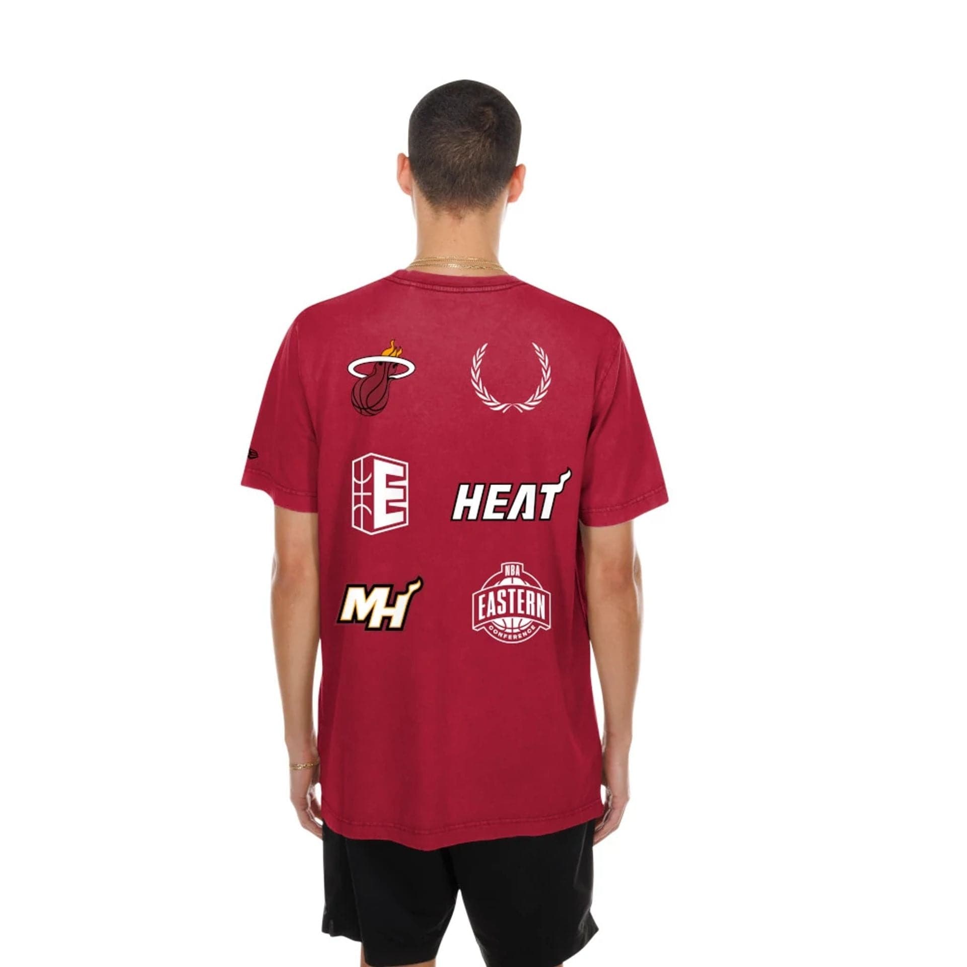 The model is wearing this NBA Match Miami Heat T-Shirt in dark red. 2