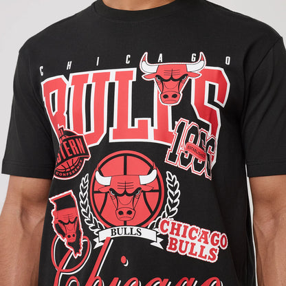 The model is wearing this NBA Sport Classic Chicago Bulls T-Shirt in black. 3