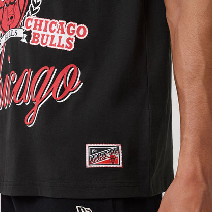 The model is wearing this NBA Sport Classic Chicago Bulls T-Shirt in black. 6