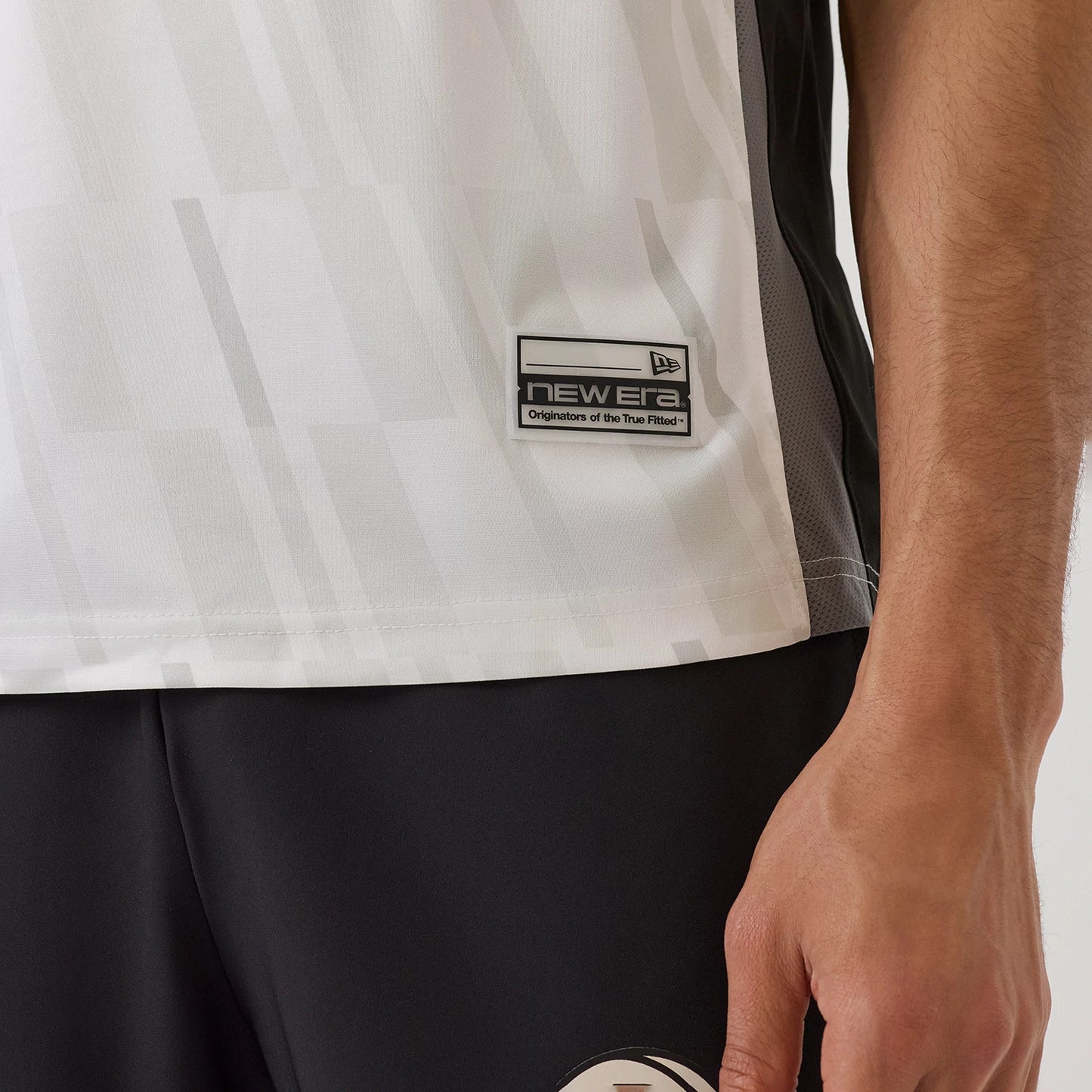 The model is wearing this NBA Match Brooklyn Nets T-Shirt in black. 6