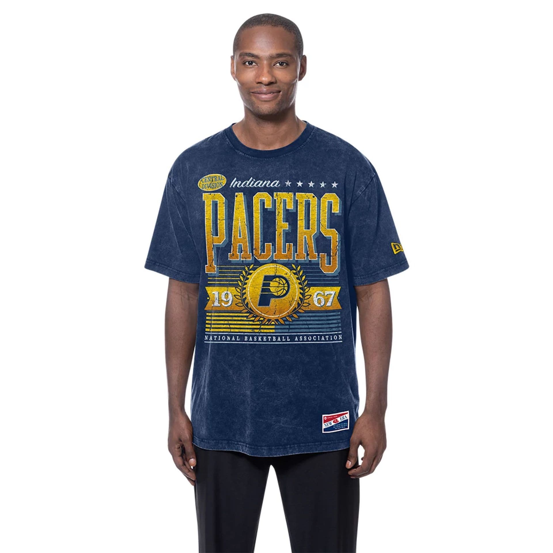 The model is wearing this NBA Indiana Pacers T-Shirt in navy. 1