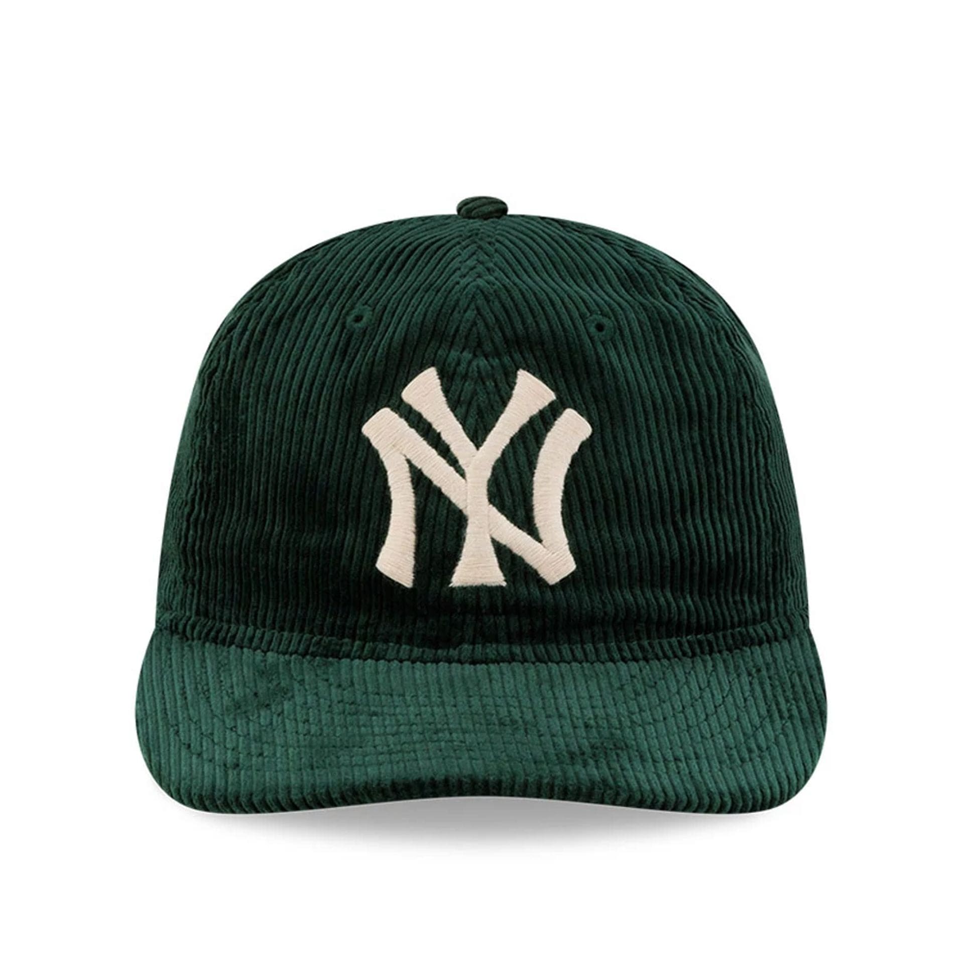 Pictured is this Ralph Lauren x MLB New York Yankees Retro Crown 9FIFTY cap in Green. 2