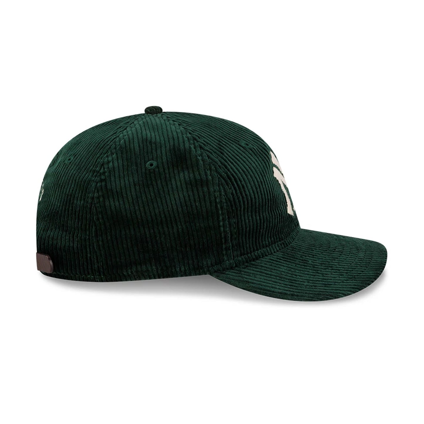Pictured is this Ralph Lauren x MLB New York Yankees Retro Crown 9FIFTY cap in Green. 6