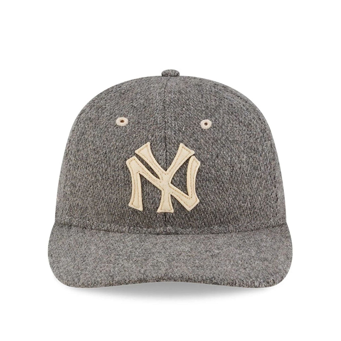 Pictured is this Ralph Lauren x MLB New York Yankees Retro Crown 9FIFTY cap in grey. 5
