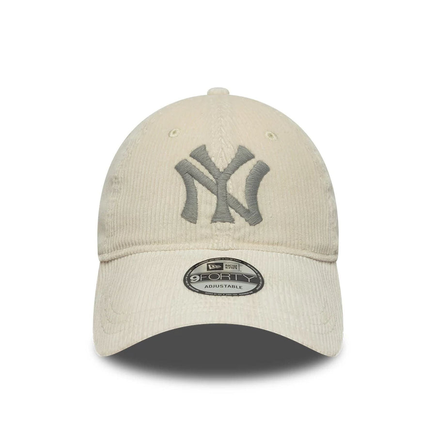 This is a New York Yankees Ralph Lauren x MLB Cord Open Beige Long Visor 9FORTY Adjustable Cap 3