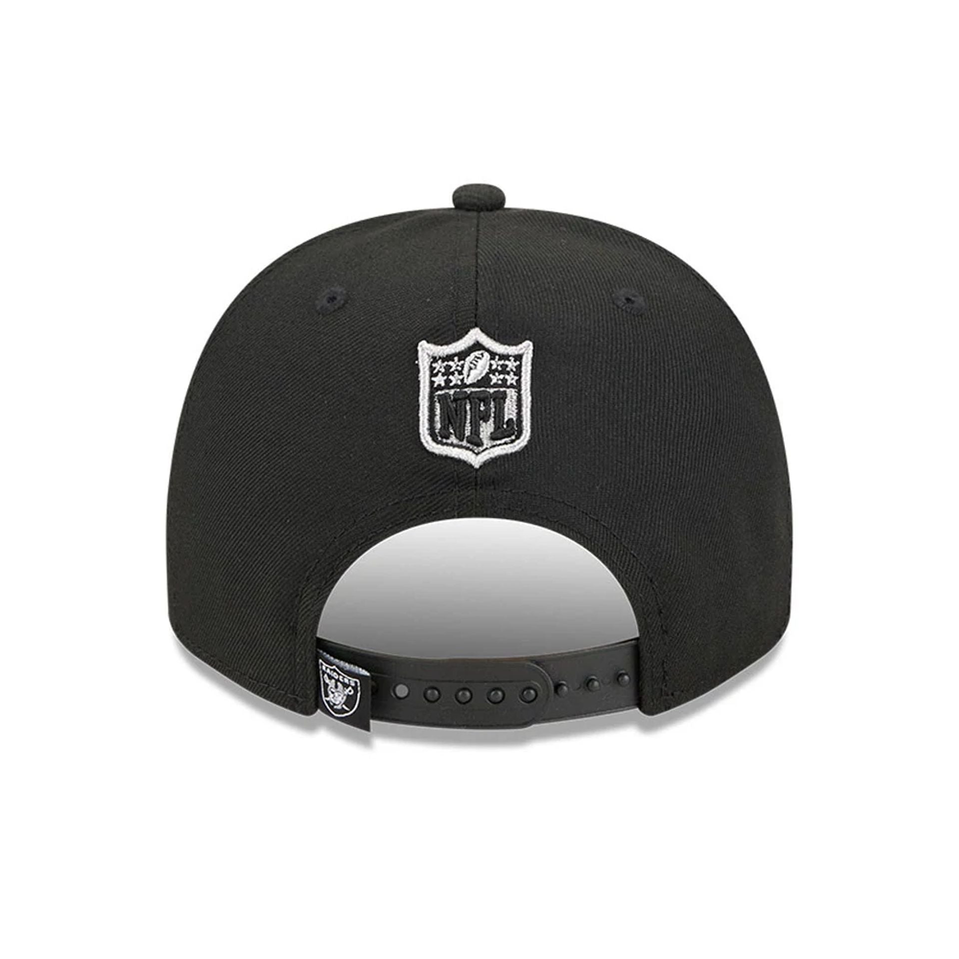 Pictured is this NFL Cartoon Las Vegas Raiders 9FIFTY A-Frame Snapback cap in black. 7