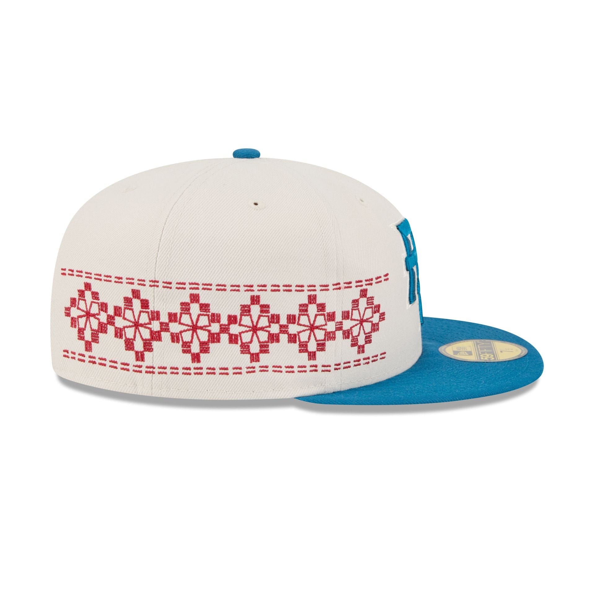 Pictured is this World Baseball Classic Latin Embroidery Puerto Rico 59FIFTY Fitted cap in light beige. 6
