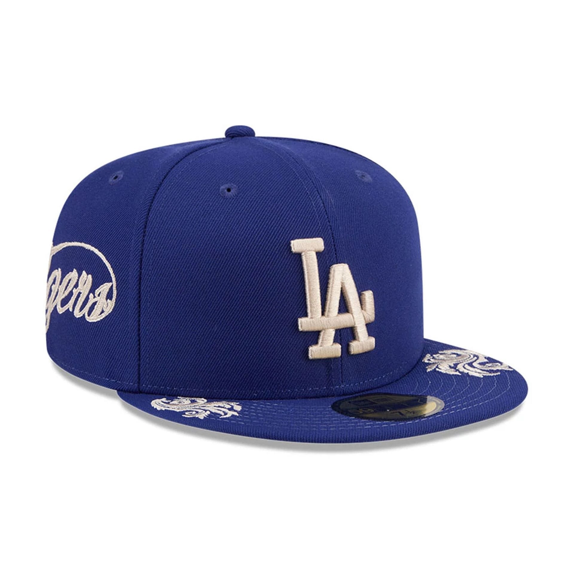 Pictured is this MLB Script LA Dodgers 59FIFTY Fitted cap in dark blue. 1