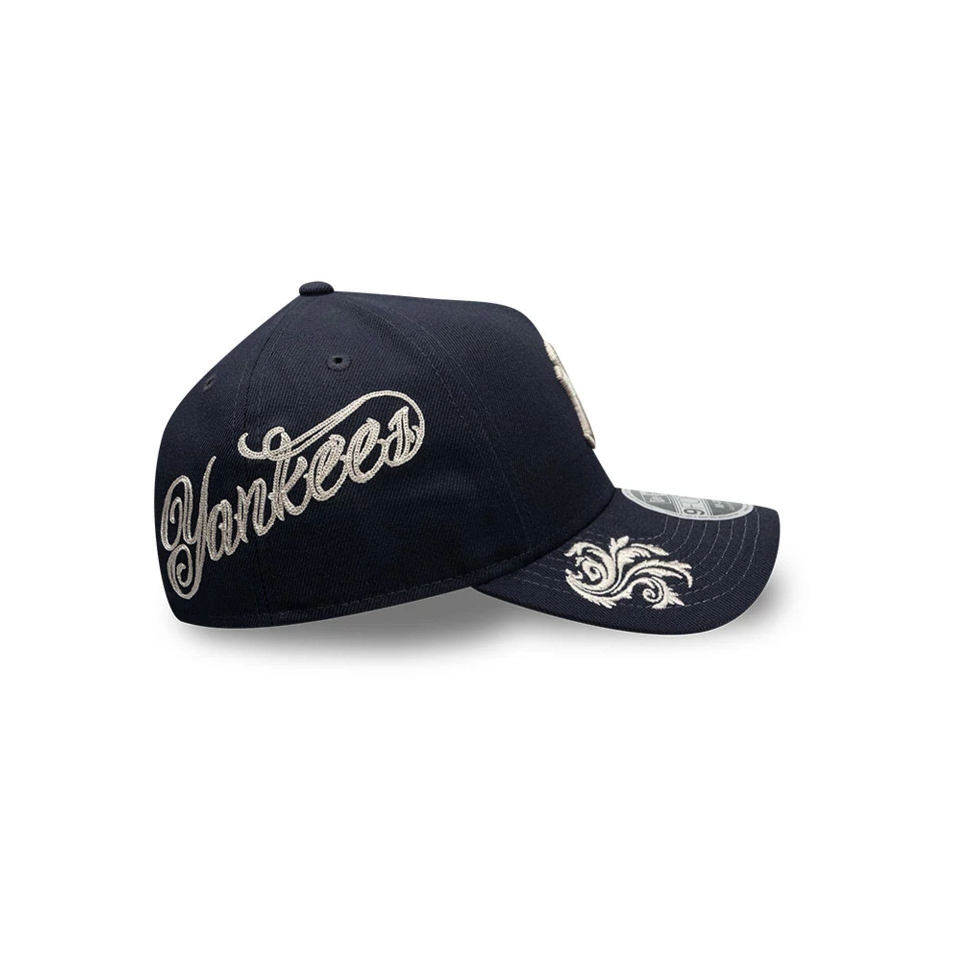 Pictured is this MLB Script New York Yankees 9FORTY M-Crown A-Frame Adjustable cap in navy. 4