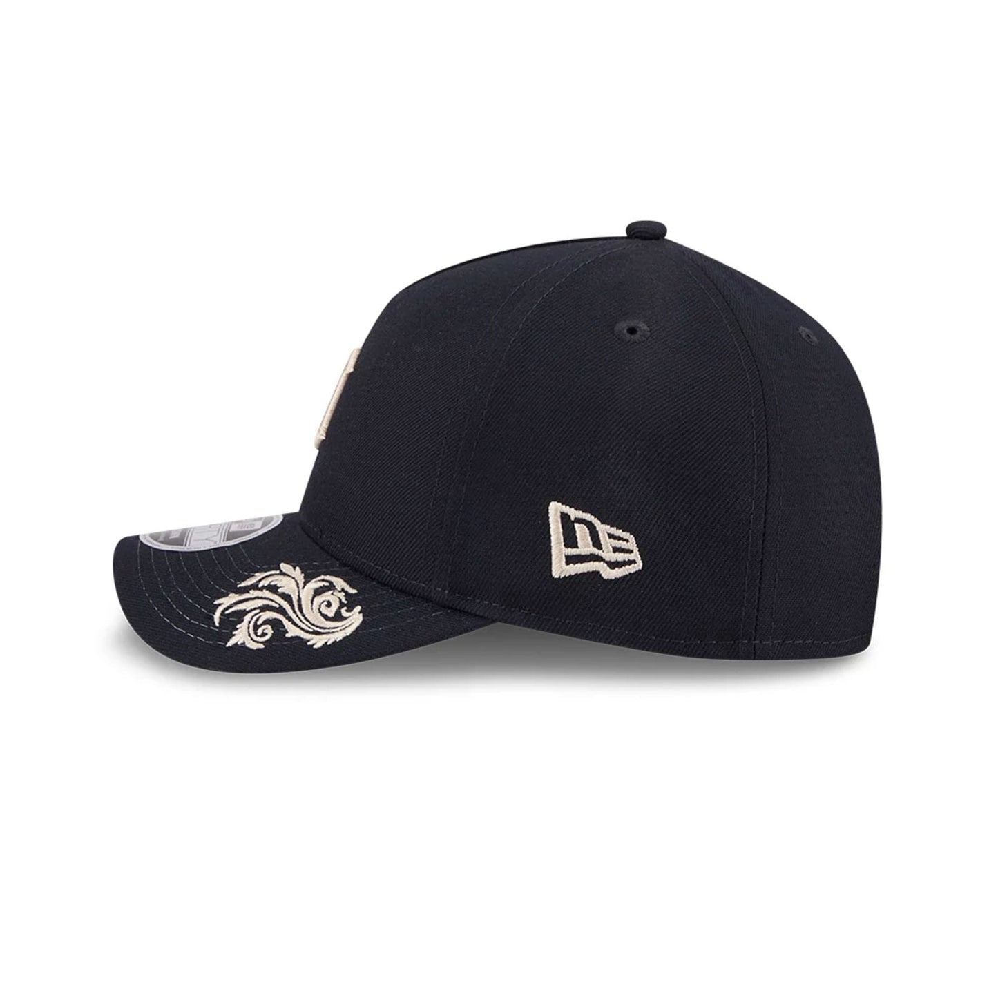 Pictured is this MLB Script Detroit Tigers 9FORTY M-Crown A-Frame Adjustable cap in navy. 7