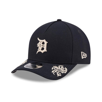 Pictured is this MLB Script Detroit Tigers 9FORTY M-Crown A-Frame Adjustable cap in navy. 5
