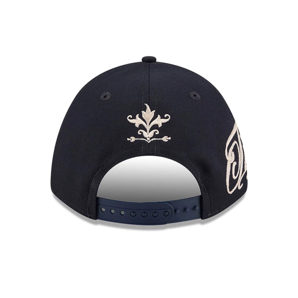 Pictured is this MLB Script Detroit Tigers 9FORTY M-Crown A-Frame Adjustable cap in navy. 3
