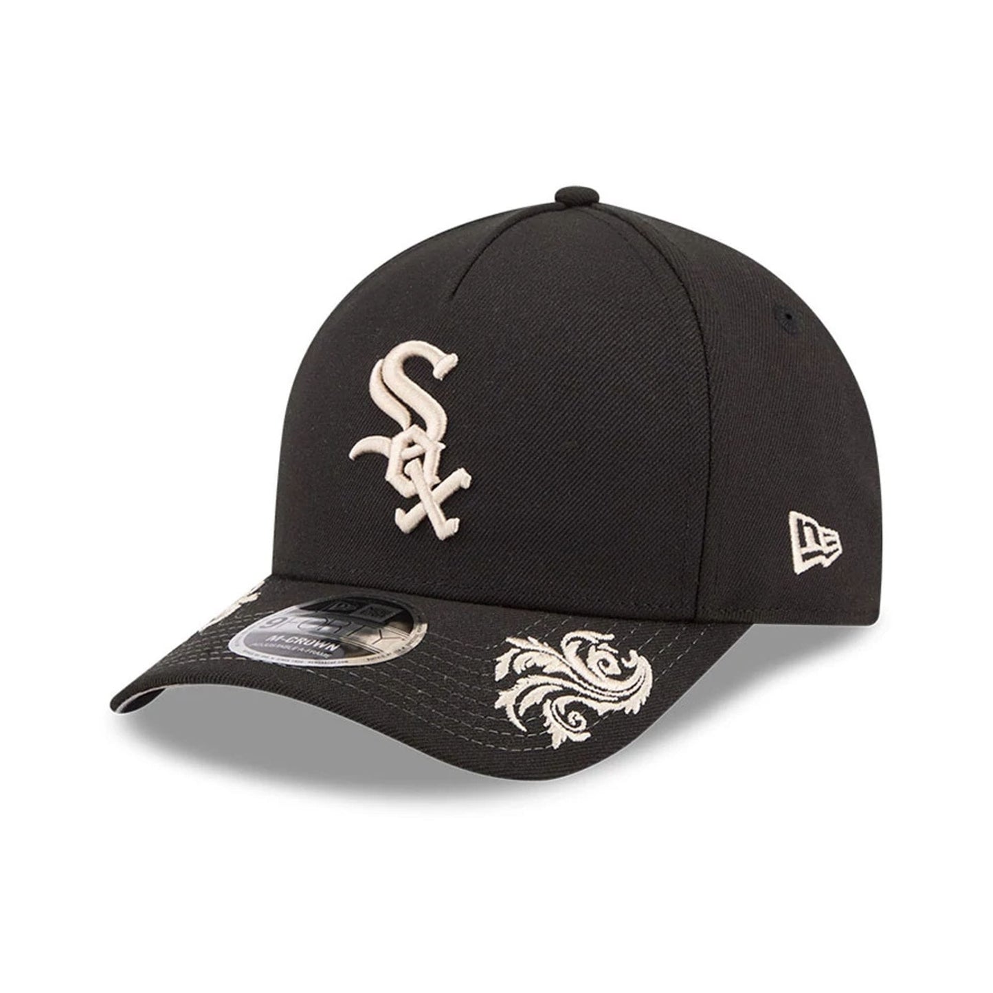 Pictured is this MLB Script Chicago White Sox 9FORTY M-Crown A-Frame Adjustable cap in black. 6