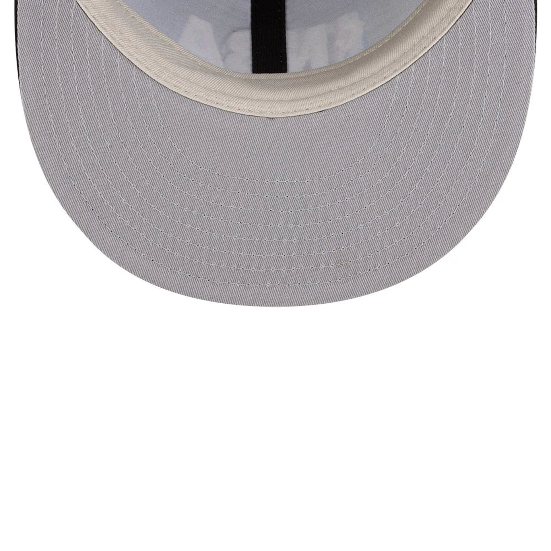 This is a FOG x NBA Logo Black Retro Crown 9FIFTY Adjustable Cap 2