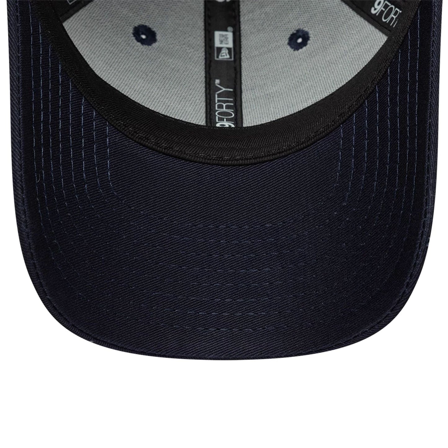 This is a Red Bull Racing Kids Navy 9FORTY Adjustable Cap 7