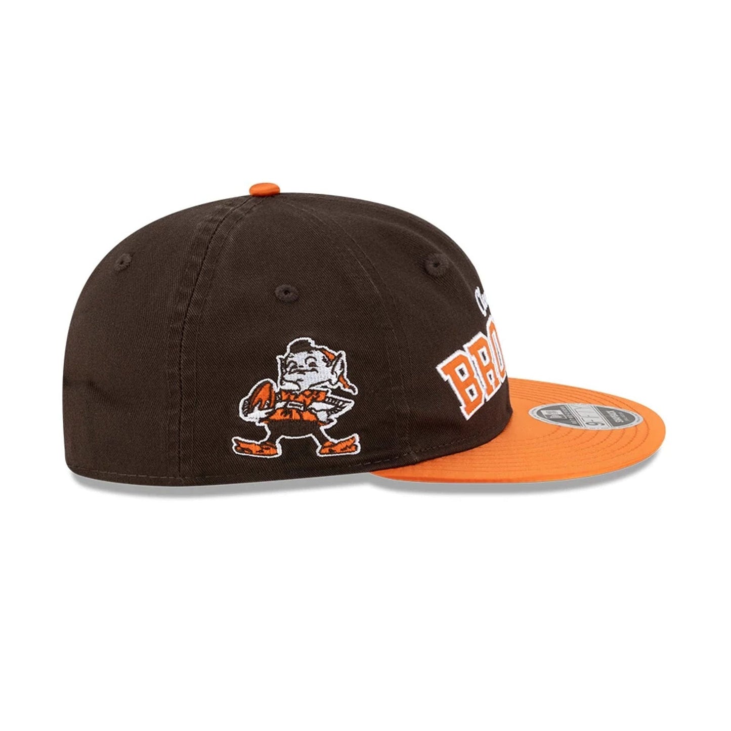 This is a Cleveland Browns NFL Historic Dark Brown Retro Crown 9FIFTY Snapback Adjustable Cap 4