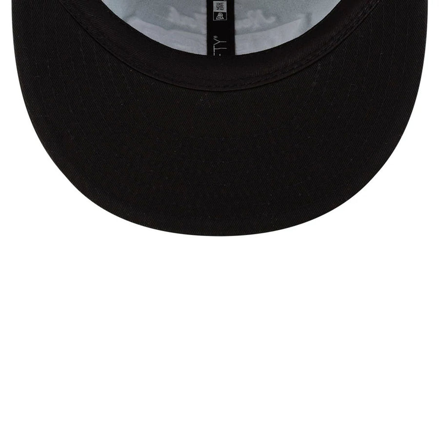 This is a New York Jets NFL Historic Green Retro Crown 9FIFTY Snapback Adjustable Cap 6