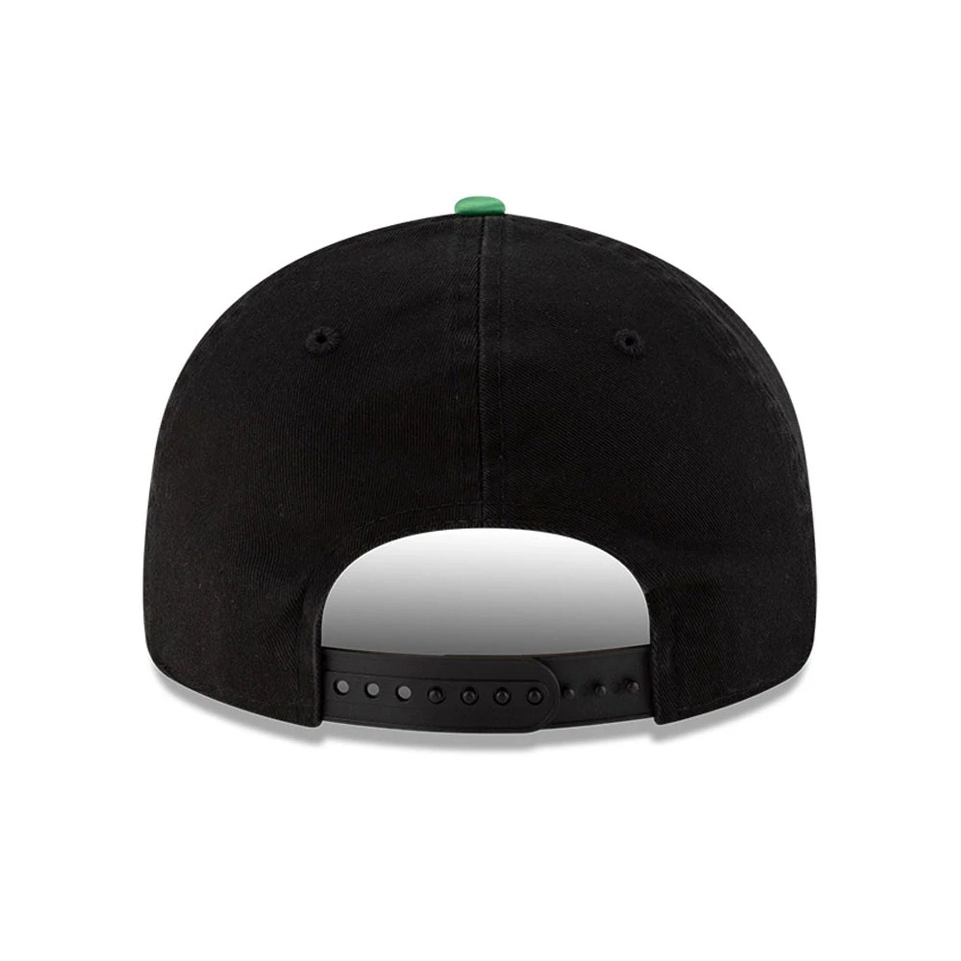 This is a Philadelphia Eagles NFL Historic Black Retro Crown 9FIFTY Snapback Adjustable Cap 6