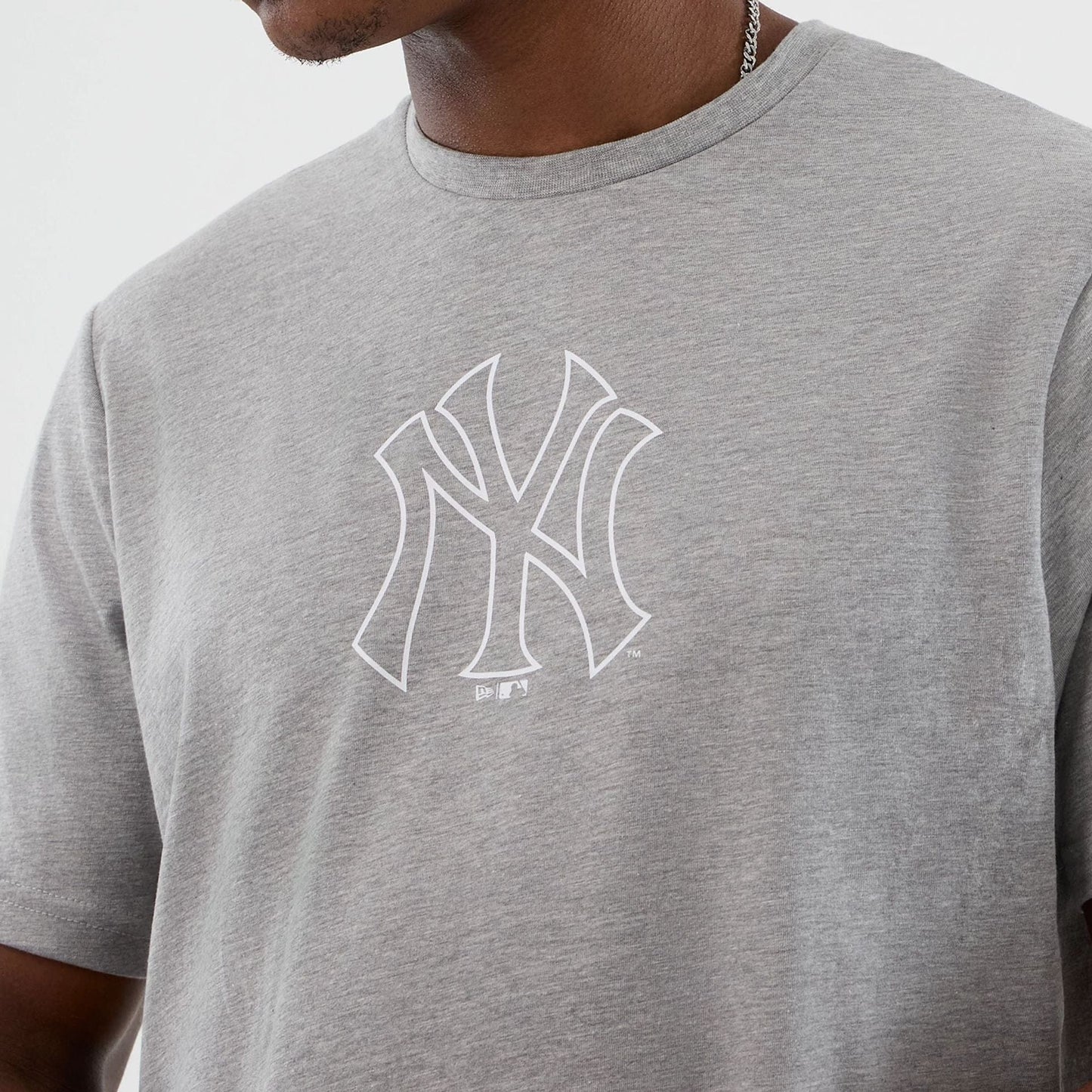 The Male model is wearing New York Yankees MLB Back To School Grey T-Shirt  3