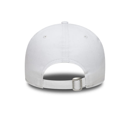 Pictured is this Core Liverpool FC 9FORTY cap in white. 4