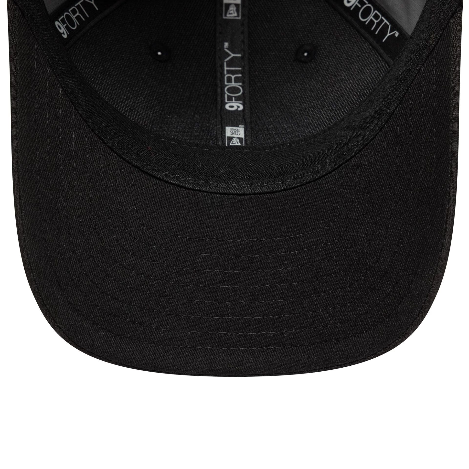 This is a Liverpool FC Ripstop Black 9FORTY M-Crown Adjustable Cap 5