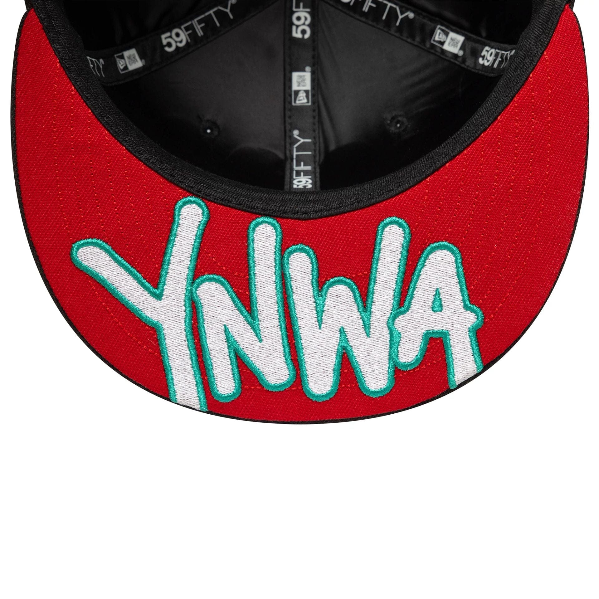 This is a Liverpool FC Scribble Black 59FIFTY Fitted Cap 2