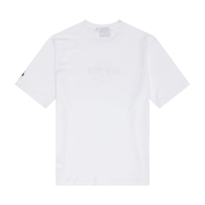 The Male model is wearing New York Yankees MLB Large Logo Graphic White T-Shirt 2