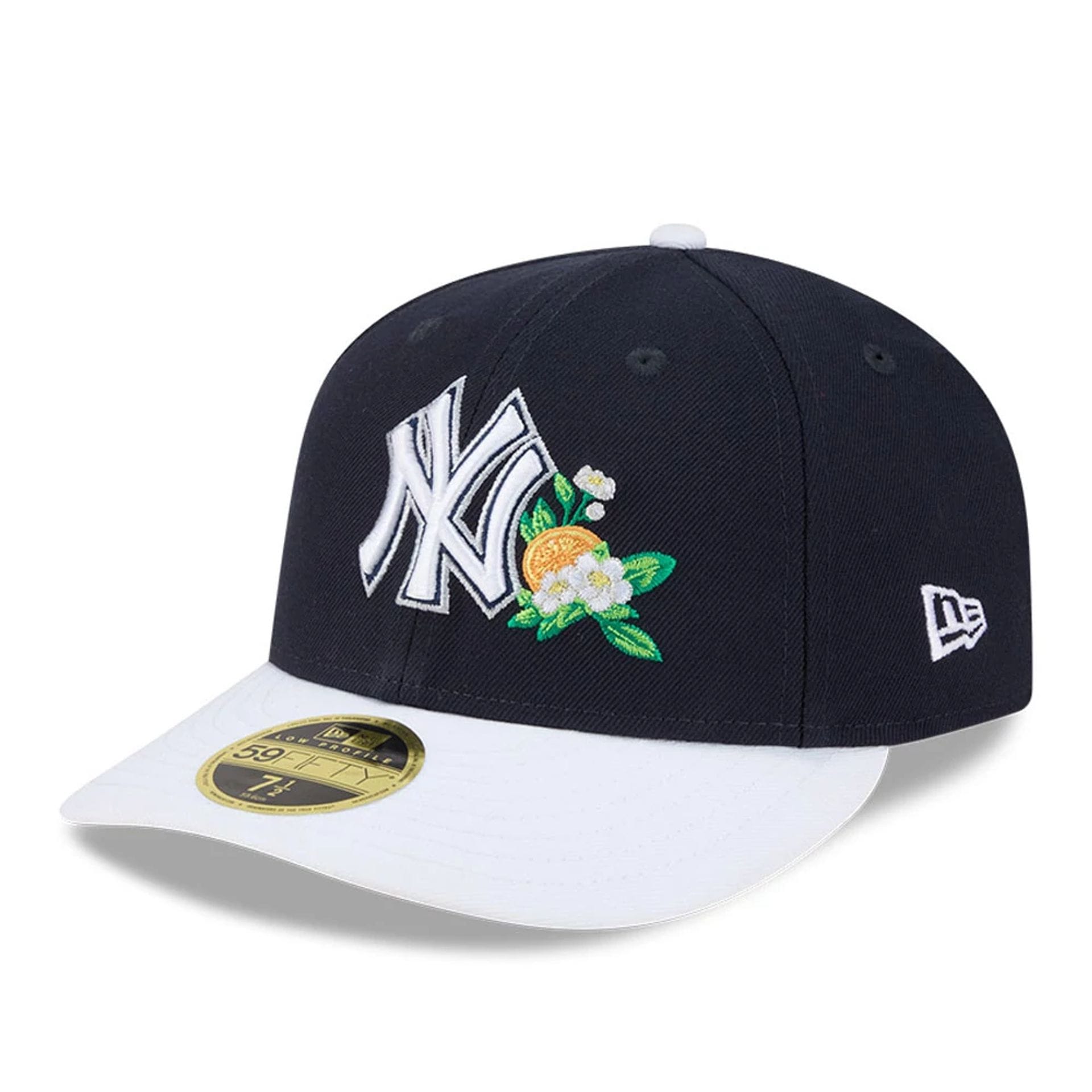 Pictured is this MLB Spring Training 2026 New York Yankees Low Profile 59FIFTY Fitted cap in navy. 4
