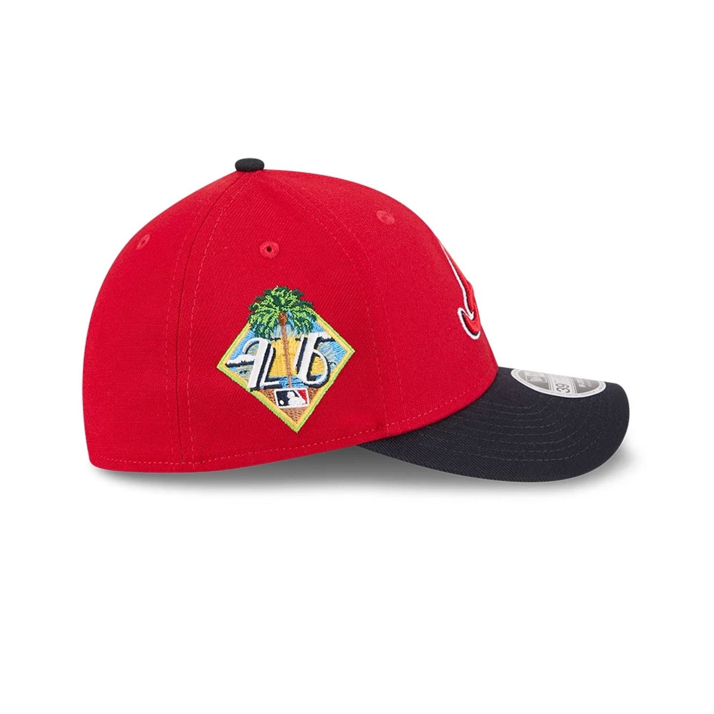 Pictured is this MLB Spring Training 2026 Atlanta Braves 39THIRTY M-Crown Stretch Fit cap in red. 5
