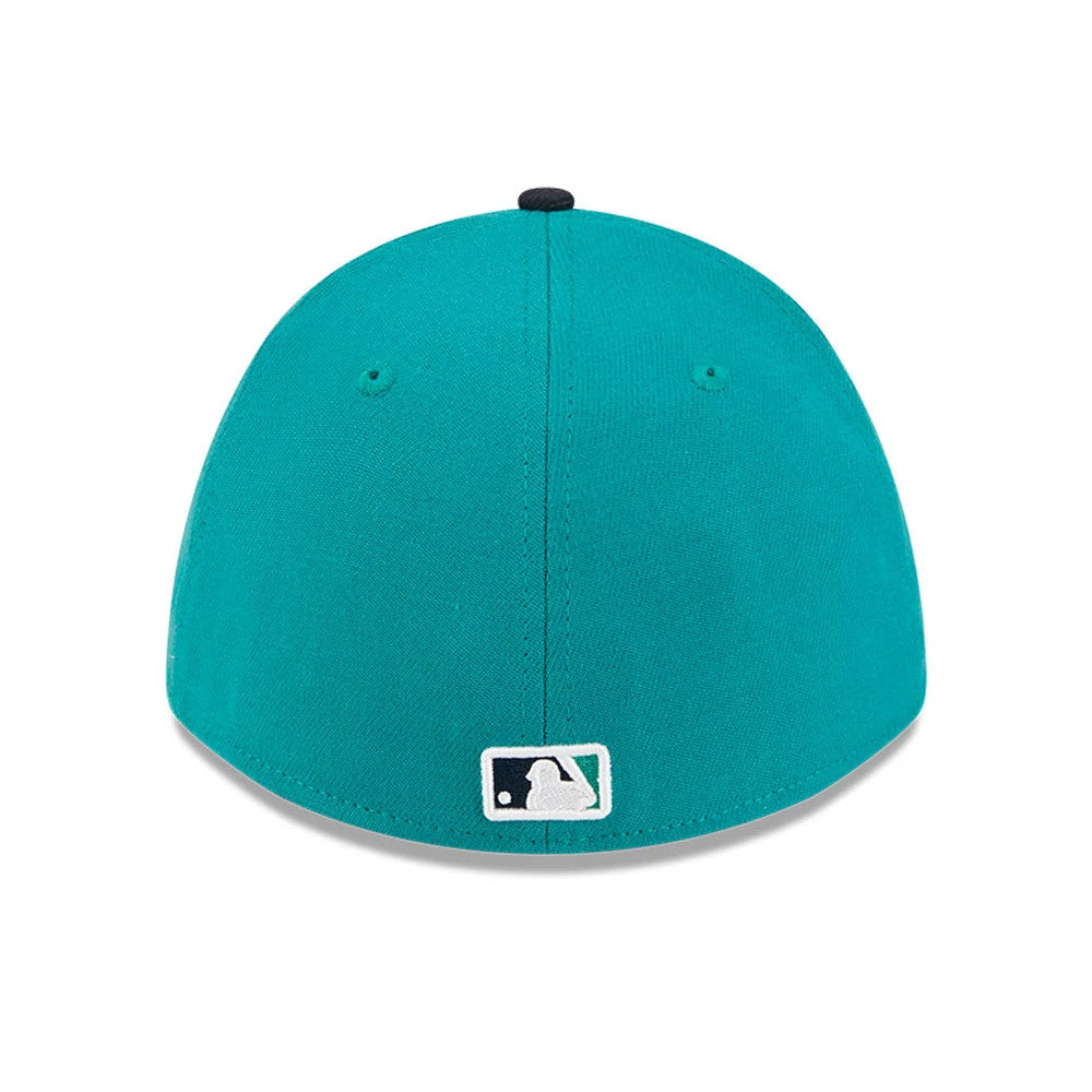 Pictured is this MLB Spring Training 2026 Seattle Mariners 39THIRTY M-Crown Stretch Fit cap in Dark Green. 7