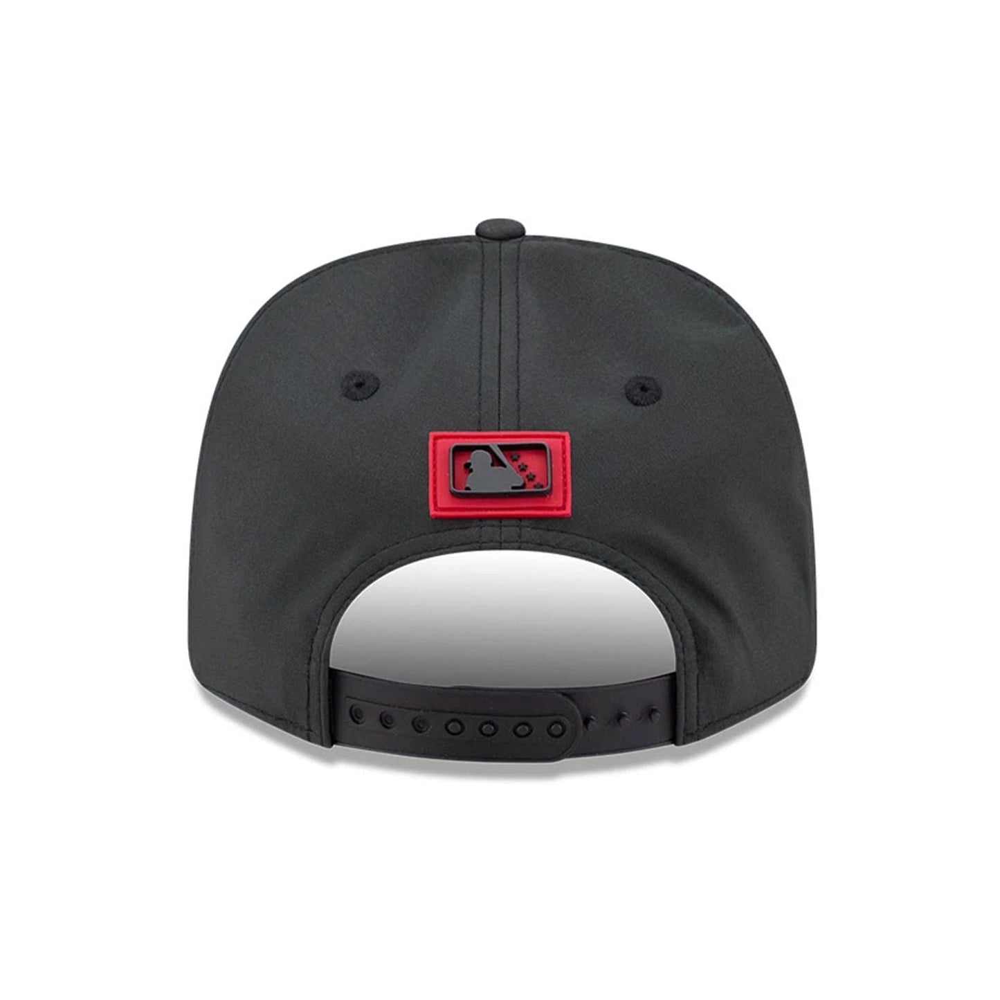 Pictured is this MiLB Clubhouse El Paso Chihuahuas 9SEVENTY Stretch Snap cap in black. 4