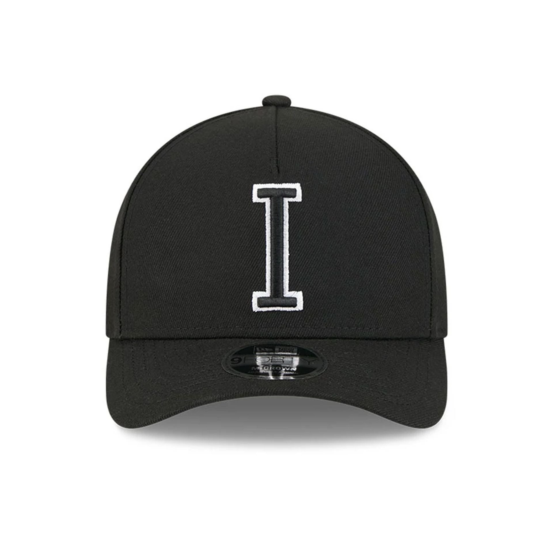 Pictured is this MLB World Baseball Classic 2026 Italy 9FORTY M-Crown A-Frame cap in black. 2