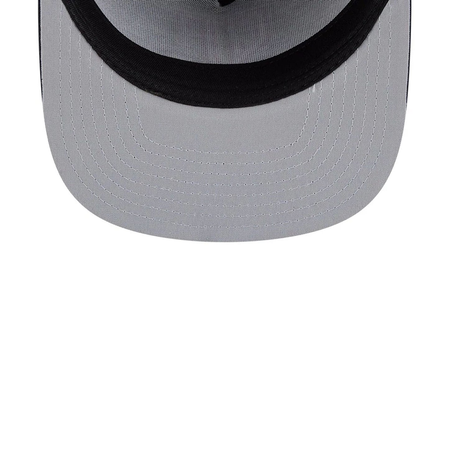 Pictured is this MLB World Baseball Classic 2026 Czechia 9FIFTY A-Frame Snapback cap in navy. 2