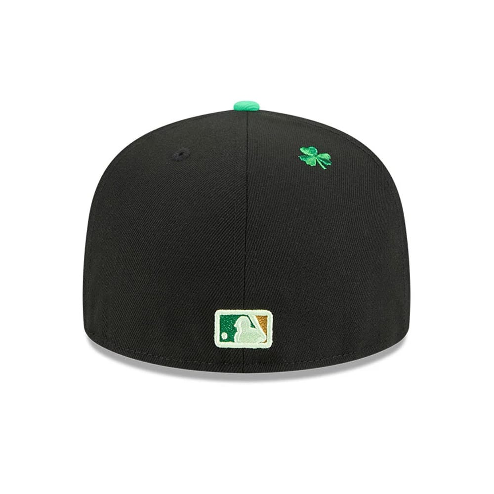 Pictured is this MLB Saint Patrick's Day Chicago White Sox 59FIFTY Fitted cap in black. 6