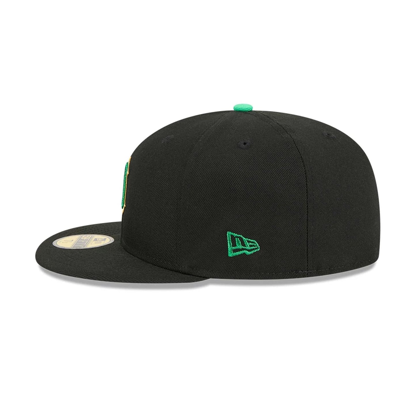 Pictured is this MLB Saint Patrick's Day Detroit Tigers 59FIFTY Fitted cap in black. 5