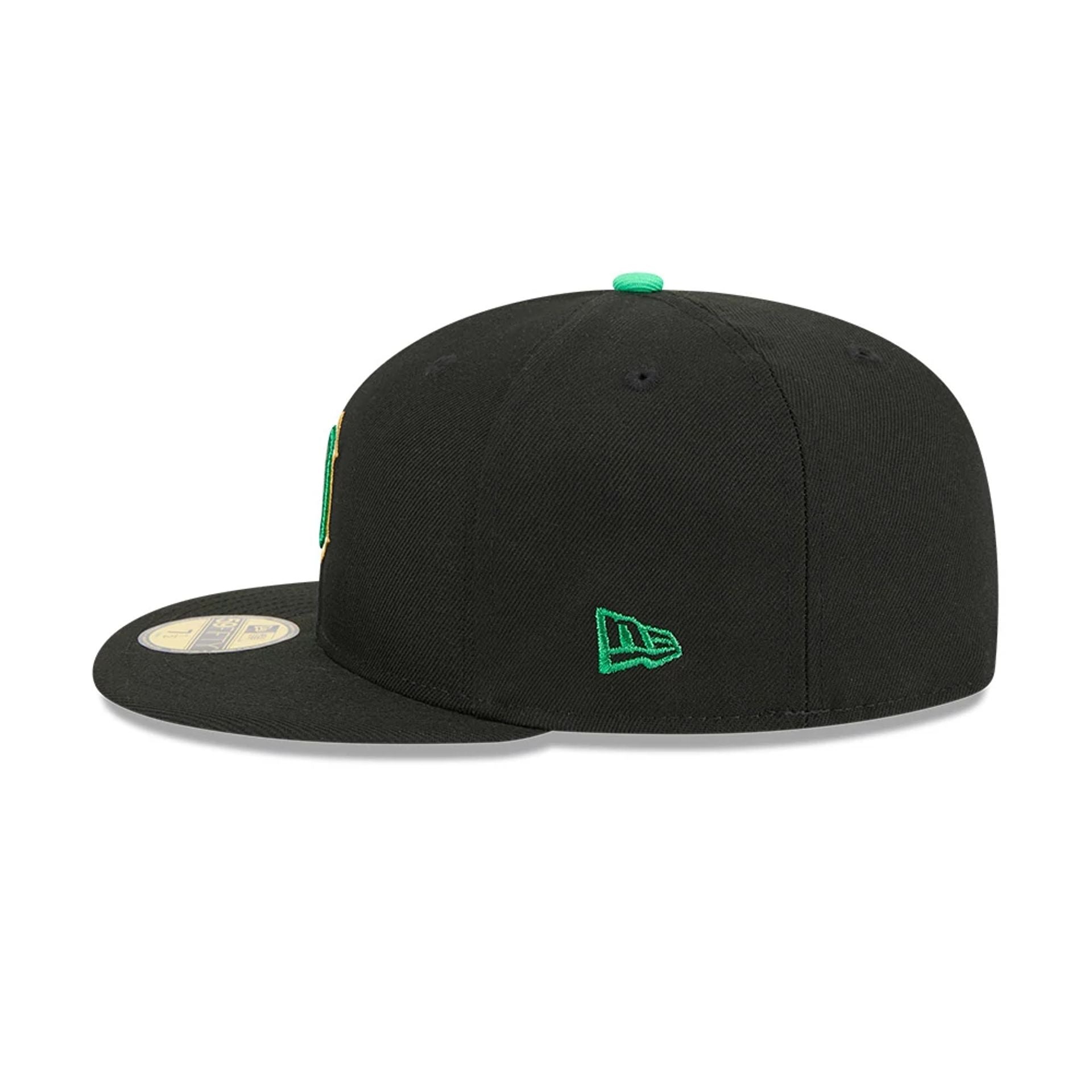 Pictured is this MLB Saint Patrick's Day Detroit Tigers 59FIFTY Fitted cap in black. 5