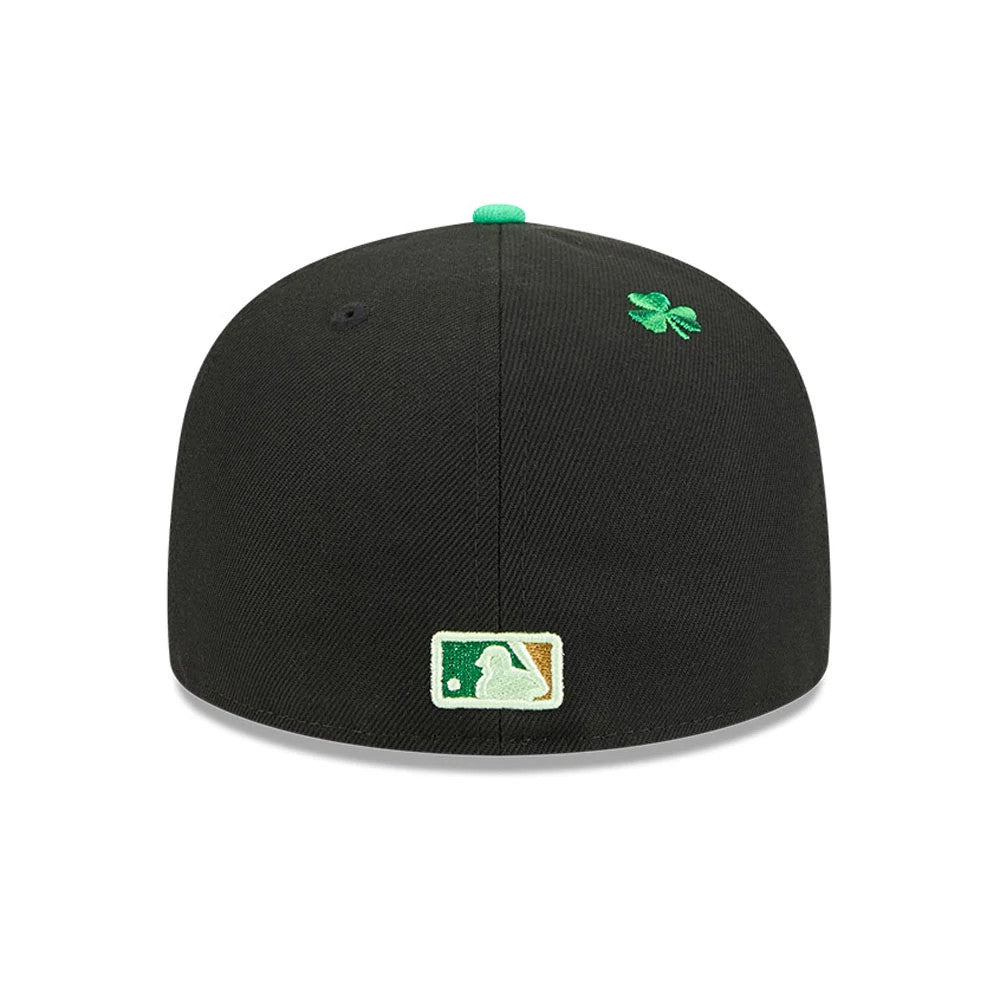 Pictured is this MLB Saint Patrick's Day Detroit Tigers 59FIFTY Fitted cap in black. 6