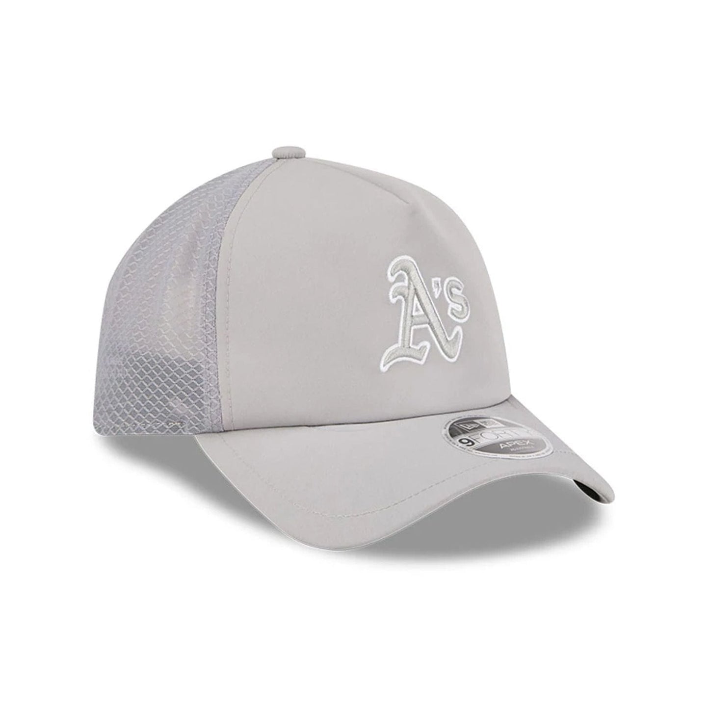 Pictured is this MLB Batting Practice 2026 Athletics 9FORTY Apex cap in grey. 3