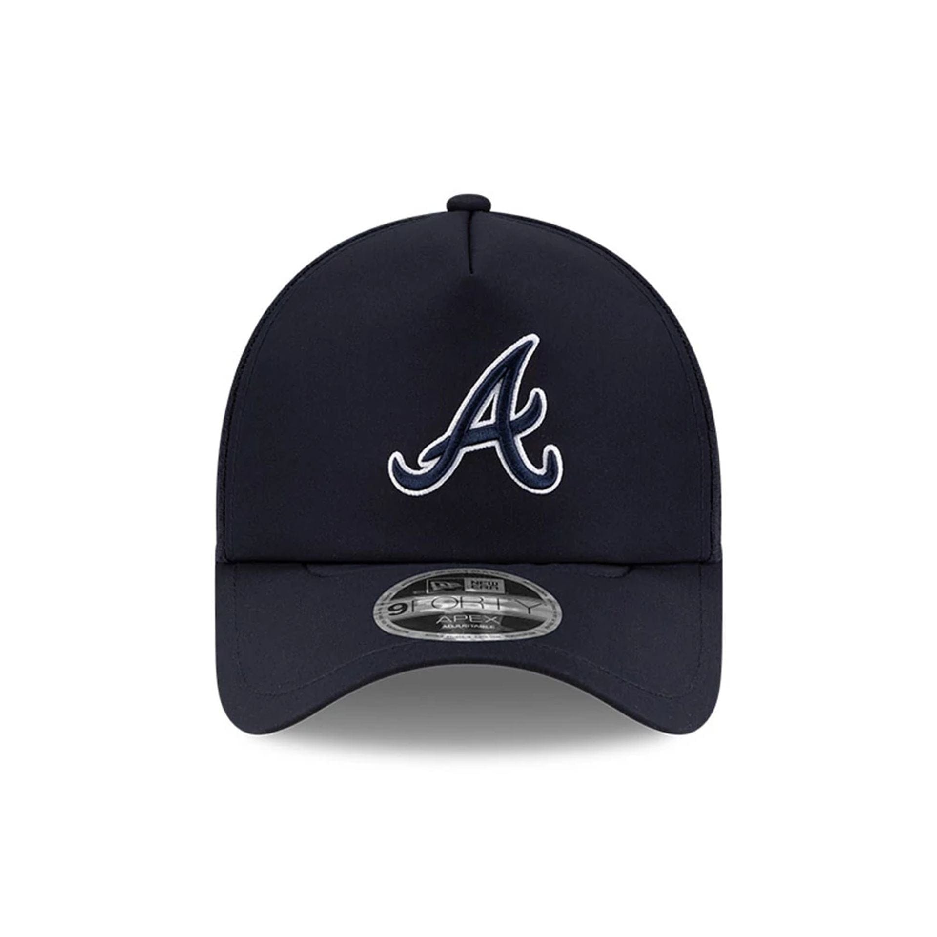 Pictured is this MLB Batting Practice 2026 Atlanta Braves 9FORTY Apex cap in navy. 2