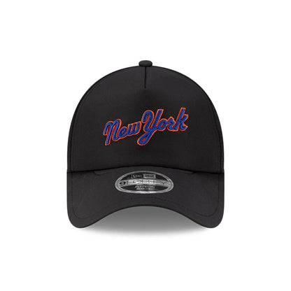 Pictured is this MLB Batting Practice 2026 New York Mets 9FORTY Apex cap in Blue. 2
