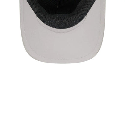 Pictured is this MLB Batting Practice 2026 LA Dodgers 9FORTY Apex cap in grey. 7