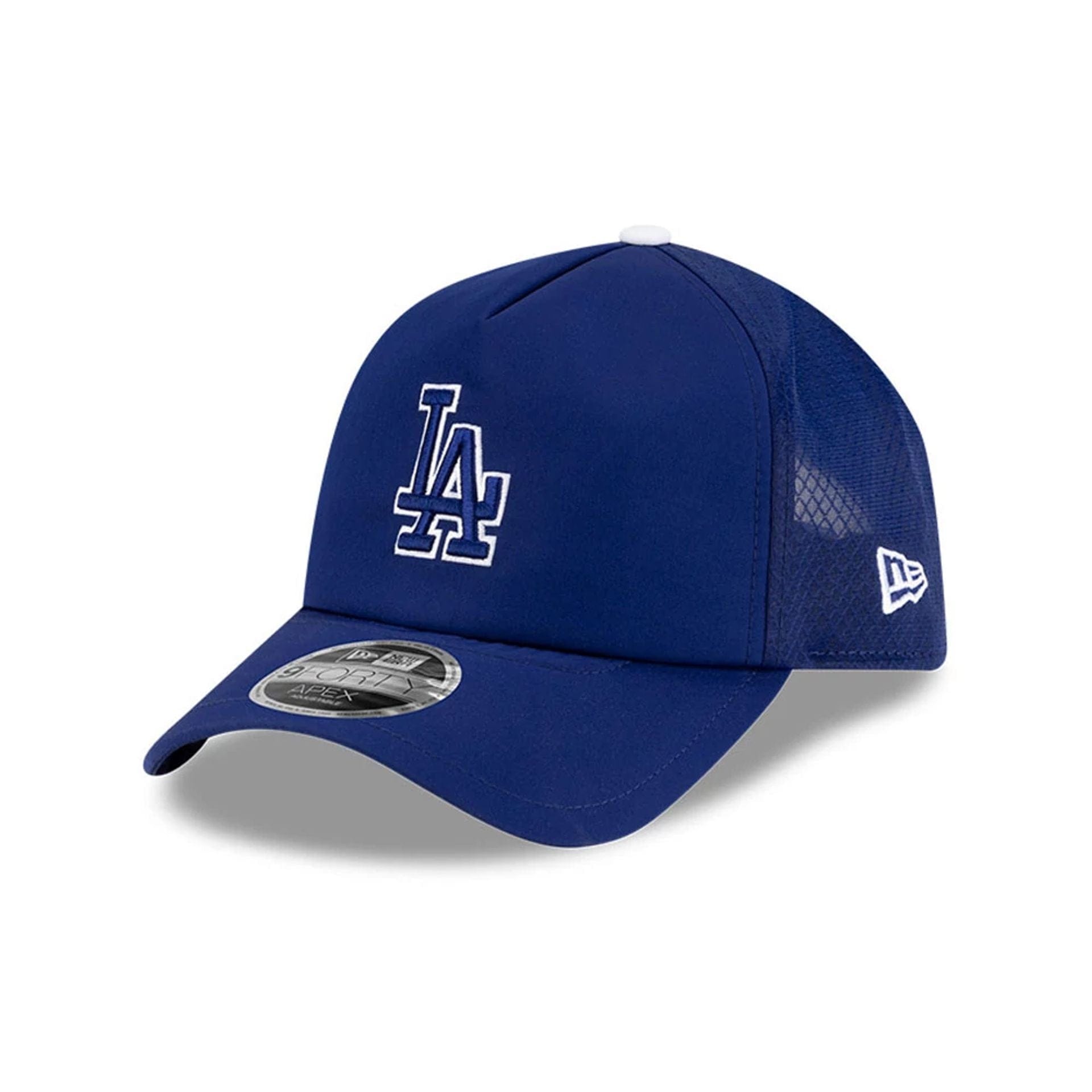 Pictured is this MLB Batting Practice 2026 LA Dodgers 9FORTY Apex cap in dark blue. 1