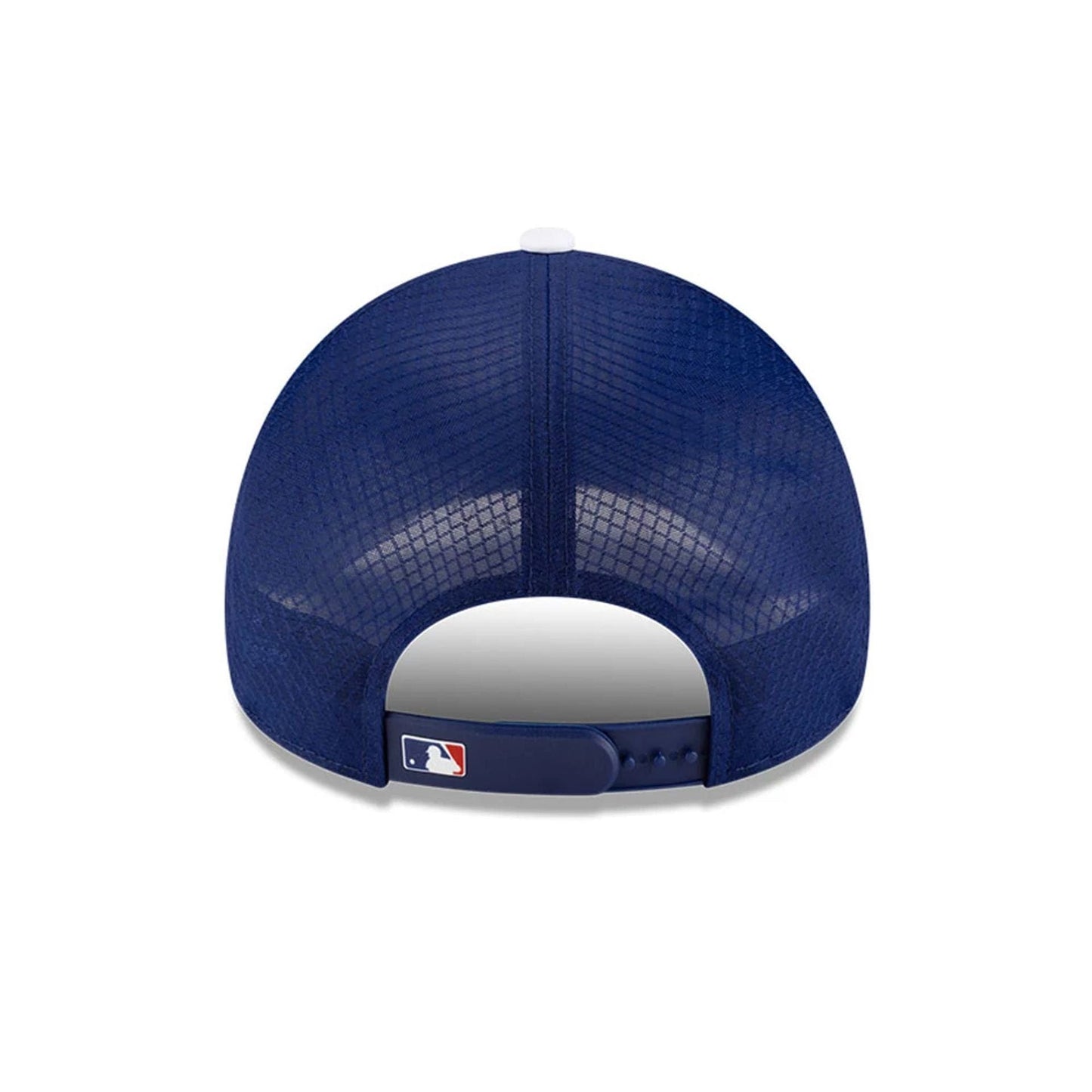 Pictured is this MLB Batting Practice 2026 LA Dodgers 9FORTY Apex cap in dark blue. 4