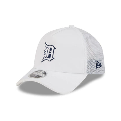 Pictured is this MLB Batting Practice 2026 Detroit Tigers 9FORTY Apex cap in white. 1