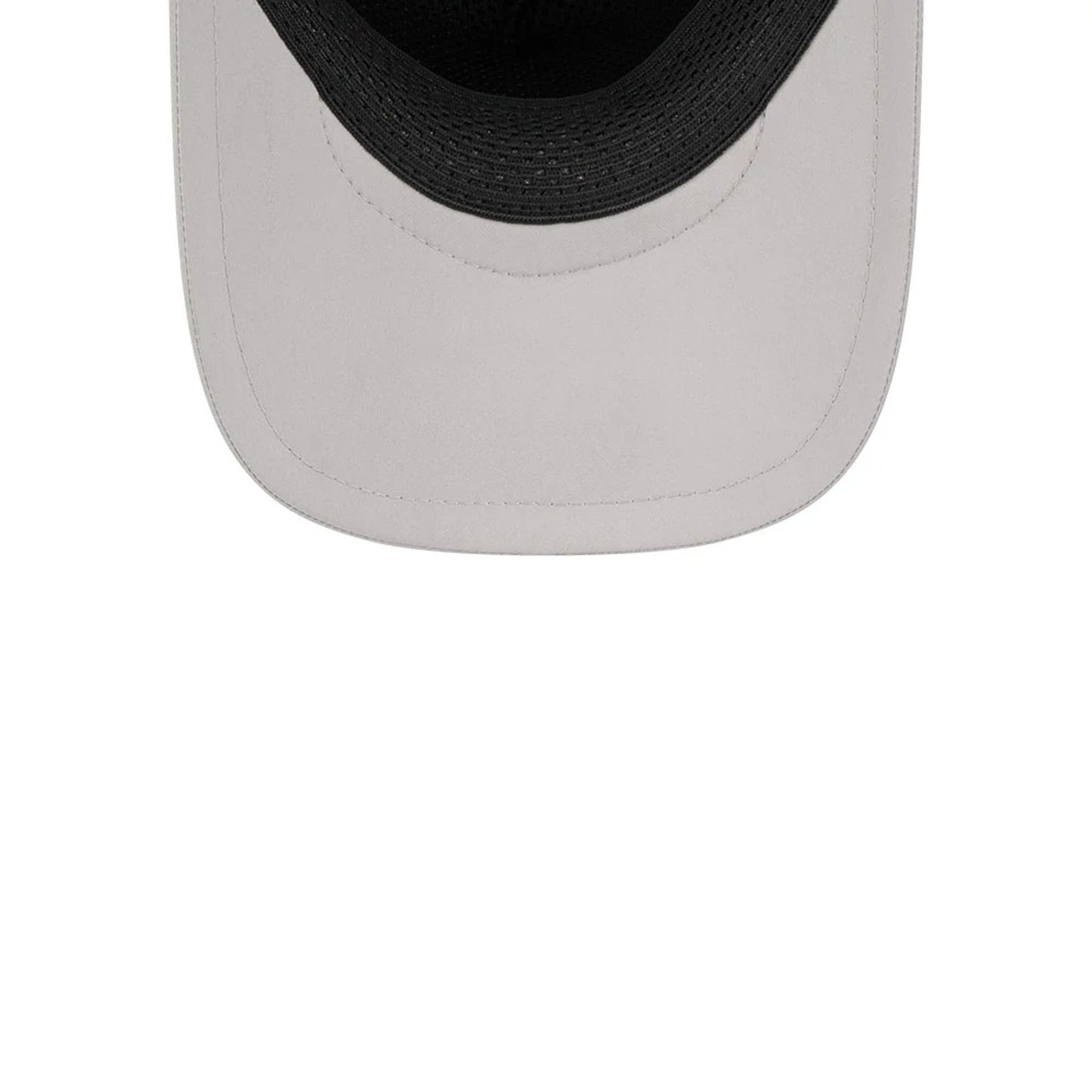 Pictured is this MLB Batting Practice 2026 Detroit Tigers 9FORTY Apex cap in grey. 7