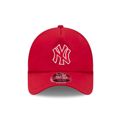 Pictured is this MLB Batting Practice 2026 New York Yankees 9FORTY Apex cap in Red. 2